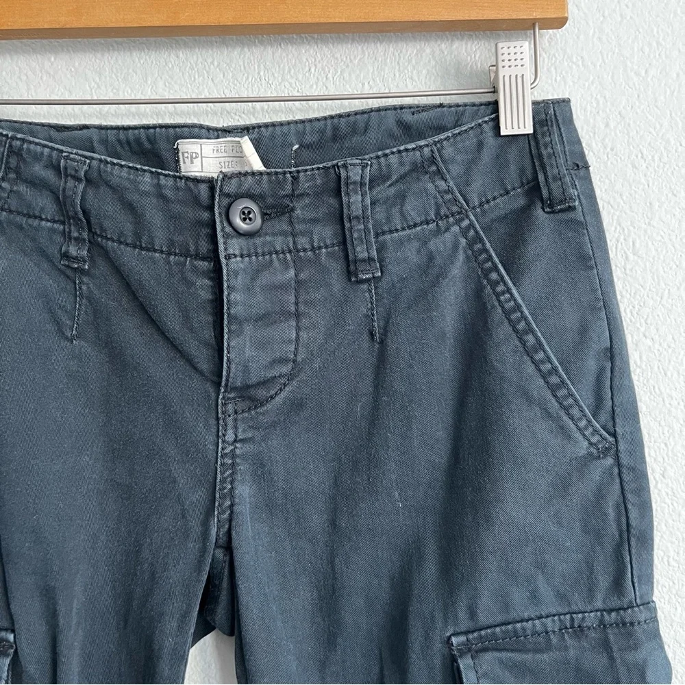 Free People Black Military Skinny Leg Cargo Pants. Size 26 - Picture 3 of 7